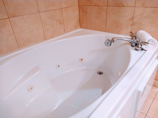 Acrylic Tub Installation in Chardon